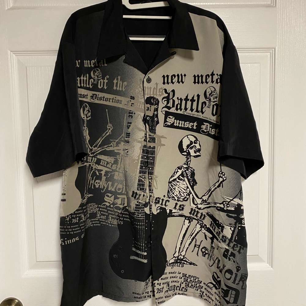 Men’s Rock House Shirt Size Large